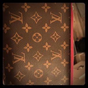 Real authentic LV clutch